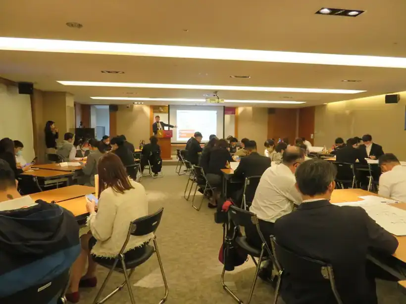 兆豐證券 小編立大功課程 授課現場